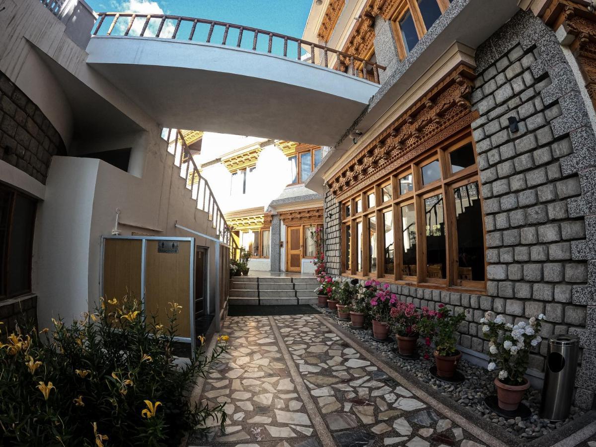 Cho Palace Leh Exterior photo