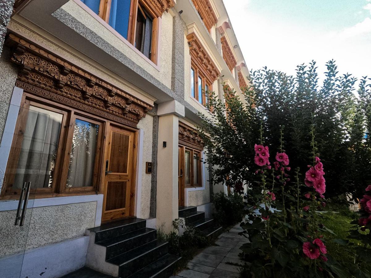 Cho Palace Leh Exterior photo